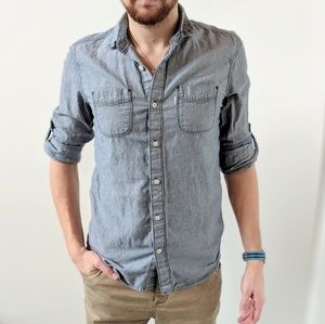 Levi's casual button down shirt